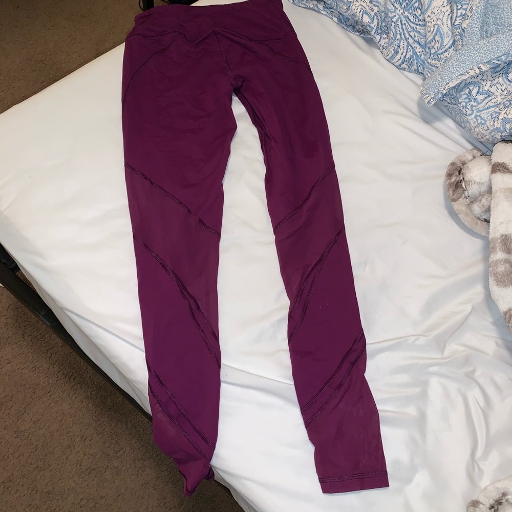 Victoria’s Secret maroon leggings